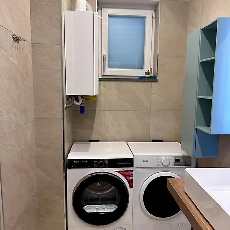 La Casa Di Ivan E Giorgia - Iris * Caserta